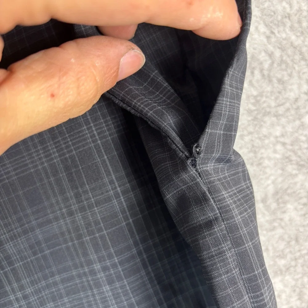 Chaps Golf 78 Mens Plaid Performance Shorts Grey Black Size 40 Stretch‎